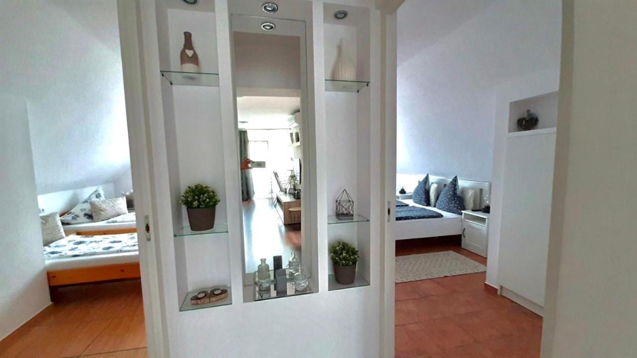 Munkácsy Apartmanok Balatonfenyves Exterior foto